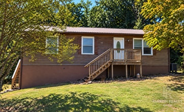 Building Photo - 510 Park Ln