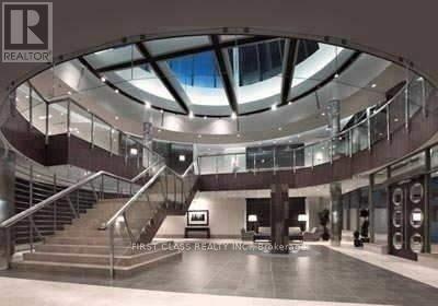 Photo du bâtiment - 3880 Duke of York Blvd