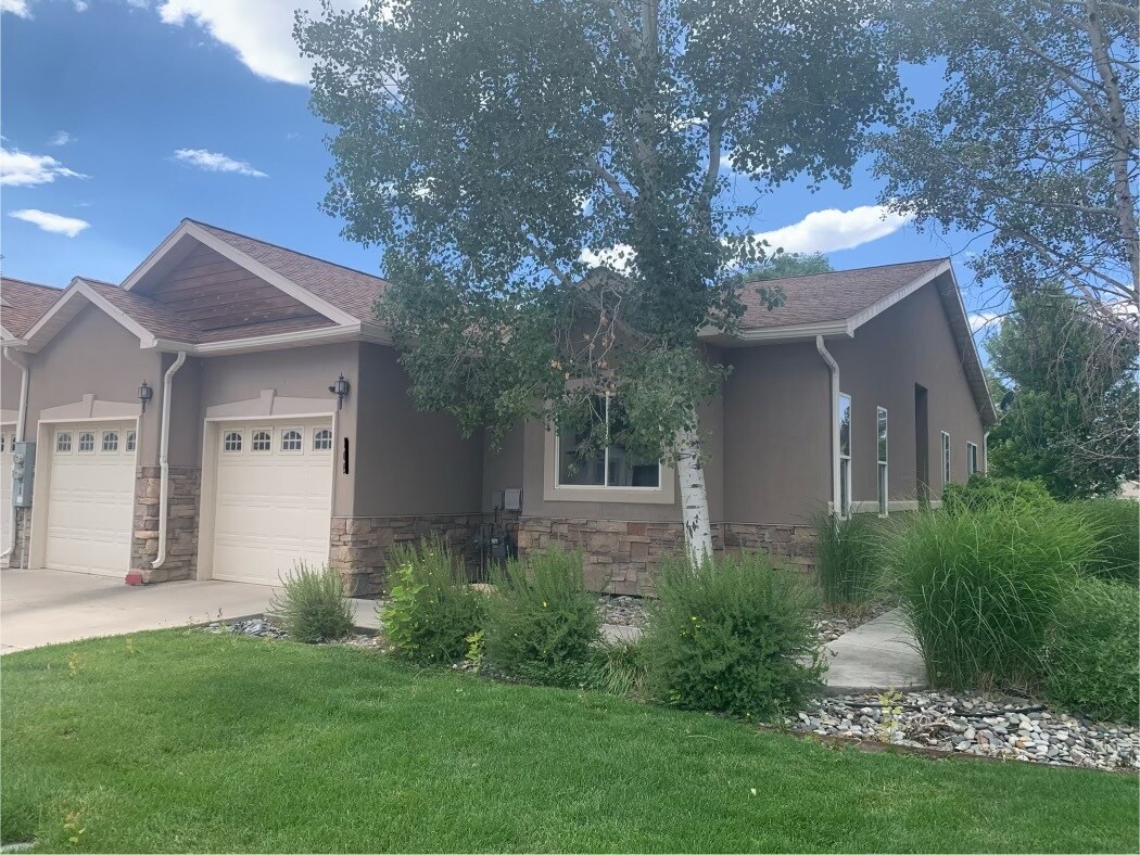 Foto principal - 265 Crossroads Cir