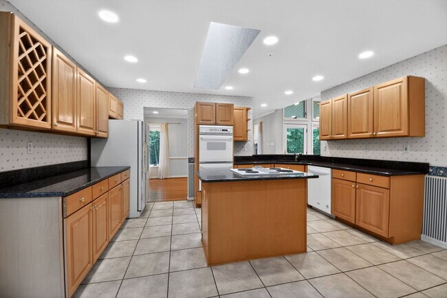 Foto del edificio - 8928 Cottongrass St