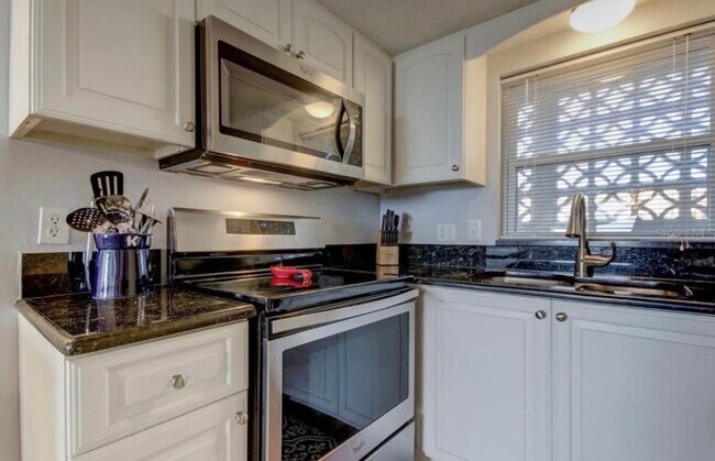 Foto del edificio - 9 Forbes Pl