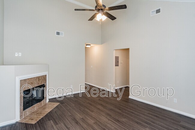 Foto del edificio - 2812 Southwood View