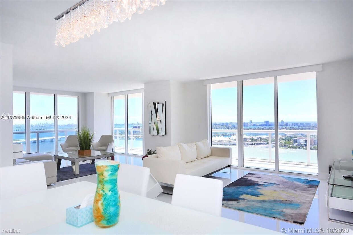 Primary Photo - 3 br, 2 bath Condo - 50 Biscayne Blvd Apt ...