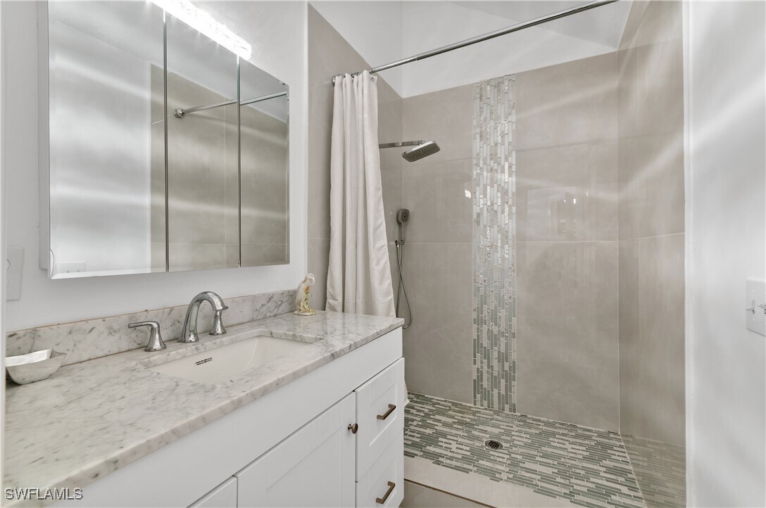 Foto principal - 79 Emerald Woods Dr
