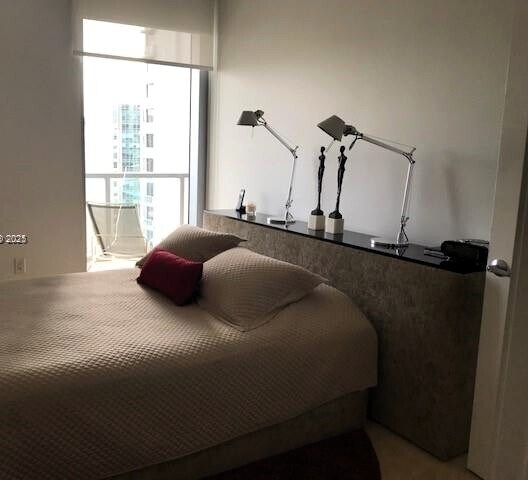 Foto del edificio - 1050 Brickell Ave