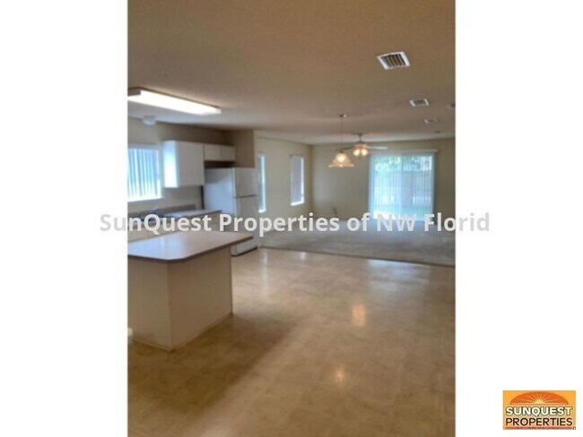Foto del edificio - 3/2 cottage style home available for 7/5