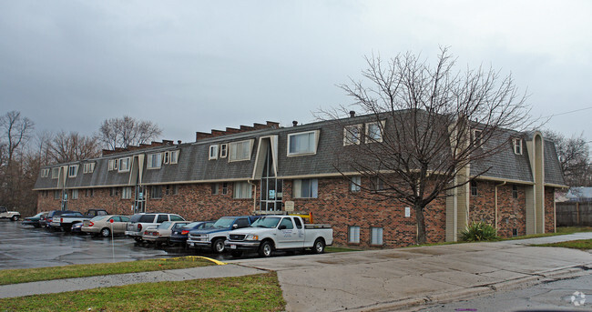 Greene Ridge Court - Greene Ridge Court Apartments