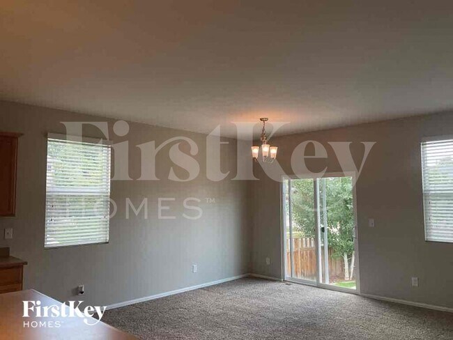 Foto del edificio - 274 Iron St