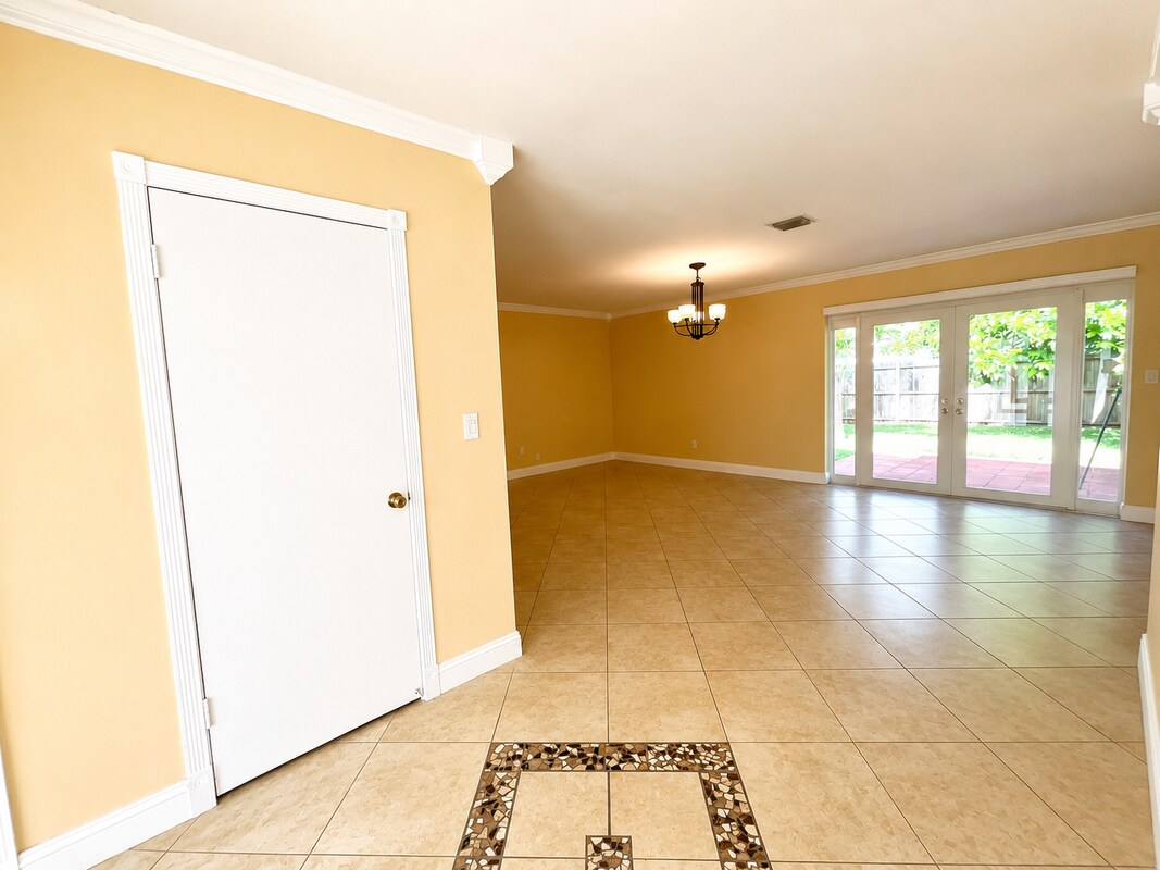 Foto del edificio - 19010 SW 96th Ave