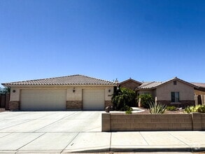 Building Photo - 7953 E 38th Ln