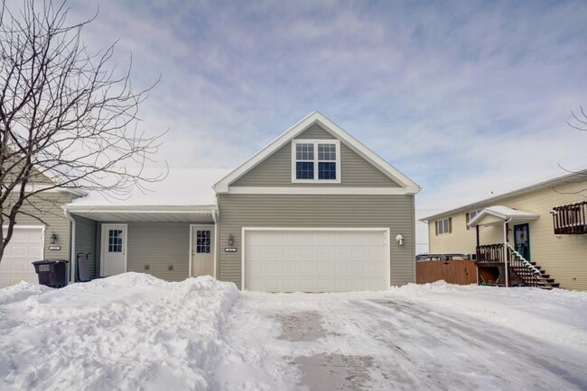 Building Photo - 516 Ford Drive