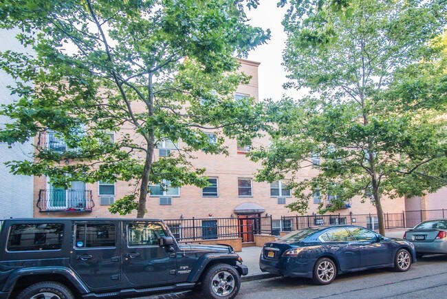 Building Photo - 3438 41st St