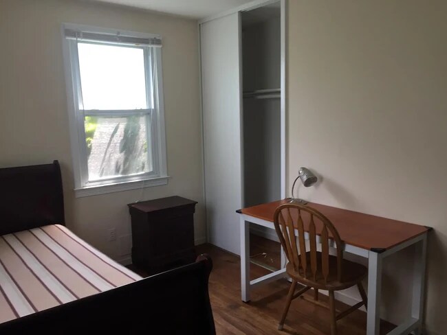 Foto del edificio - 246 N Harrison St
