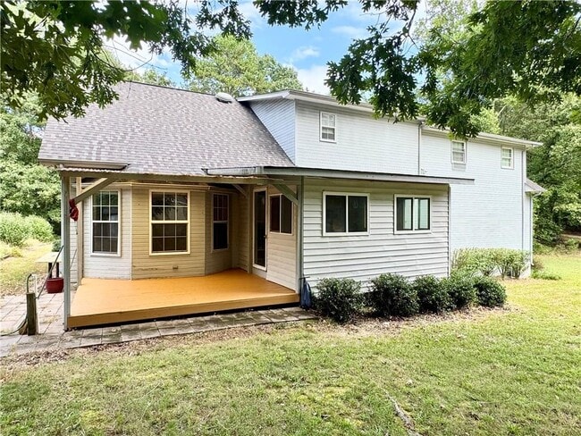 Building Photo - 282 Amazing Wy