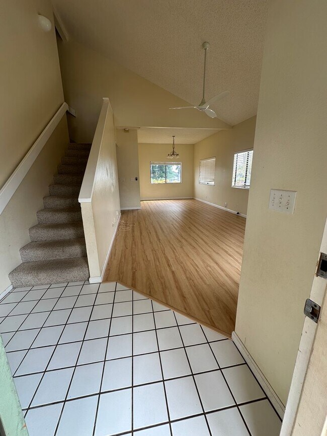 Building Photo - Cozy 3 BD/ 2.5 BA Home in Makakilo!