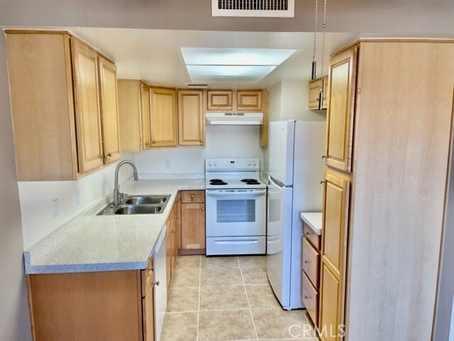Building Photo - 51080 Eisenhower Dr