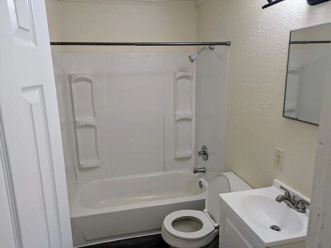 Foto del edificio - Affordable 3BR Rental