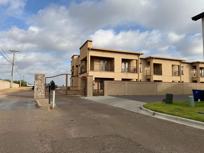 Building Photo - 8216 Casa Verde Rd
