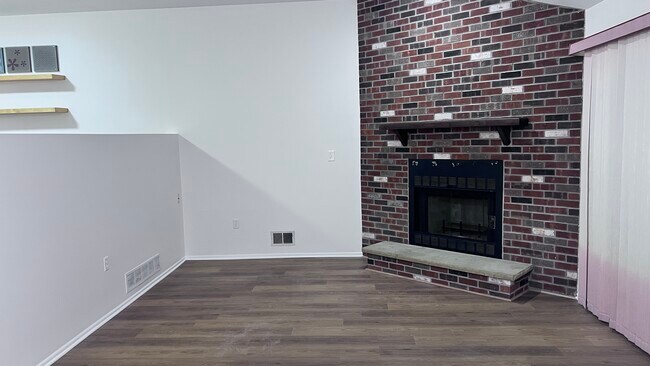 Habitación de invitados - 146 Carson Ct