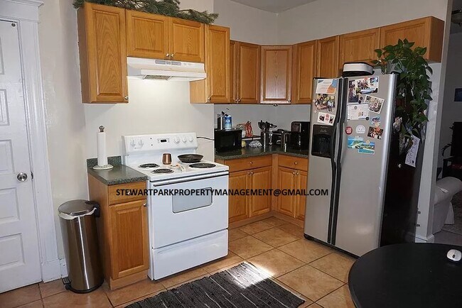 Foto del edificio - 5032 Stewart Park
