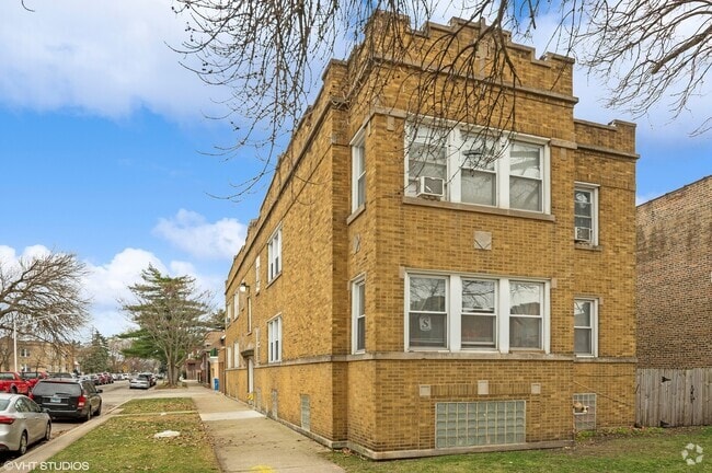 Building Photo - 5021 W Belden St