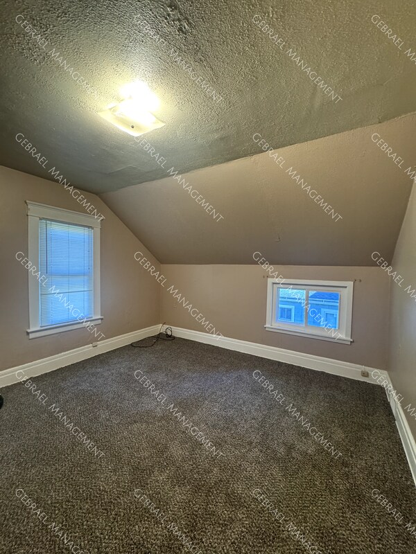 Foto del edificio - 609 Thomson St