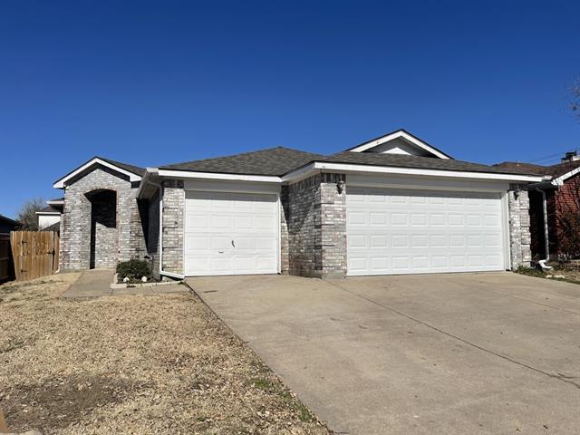 Primary Photo - 1079 Port Boliver Dr