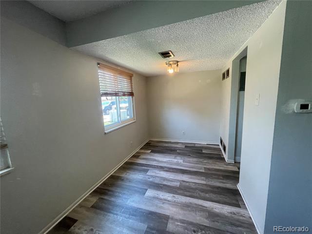 Foto del edificio - 1225 S Oneida St