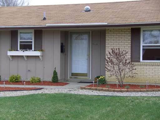 Building Photo - 6443 Leawood Dr