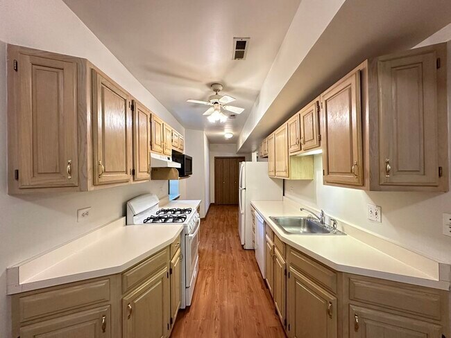 Foto del edificio - 3832 N Fremont St