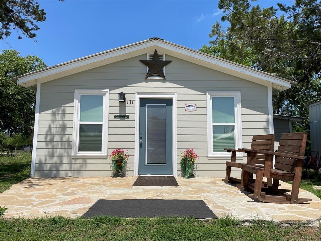 Foto principal - 131 Alexander Dr