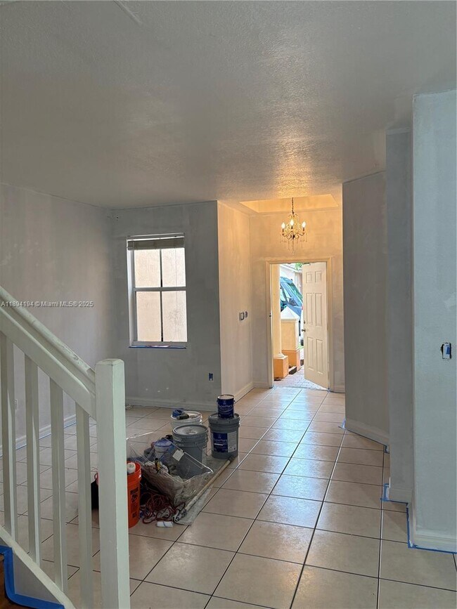Building Photo - 12433 SW 125th Terrace