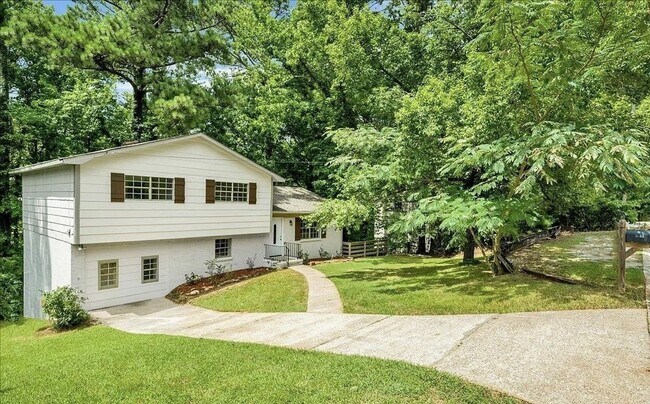 Building Photo - 5188 Goldmar Dr