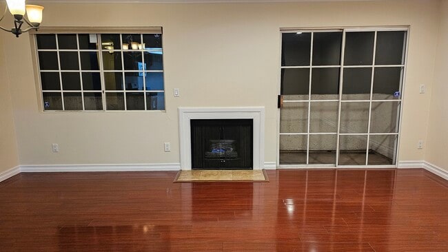 Foto del edificio - 14727 Magnolia Blvd