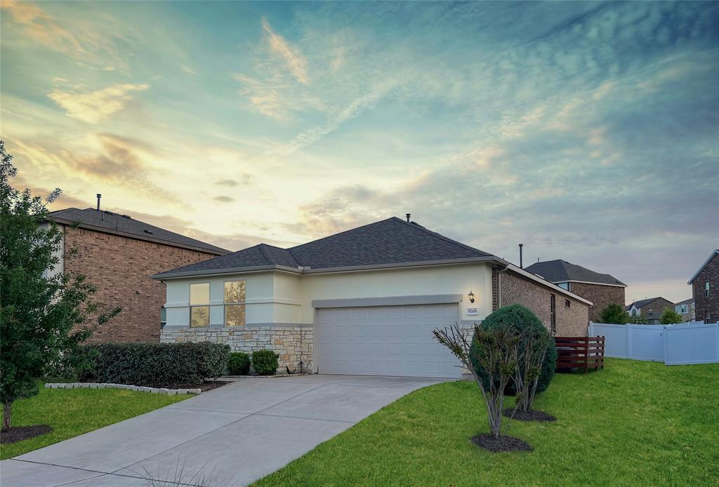 5705 Lehman Way, Austin, TX 78747 House for Rent in Austin, TX