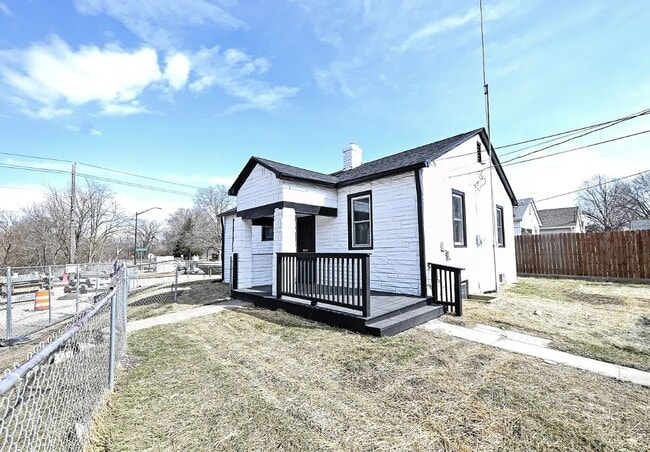 Photo - 3601 English Ave House