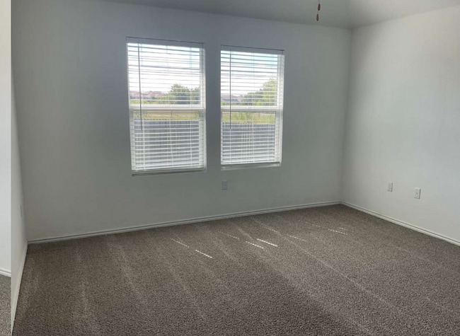 Building Photo - 10537 Steinbeck Dr