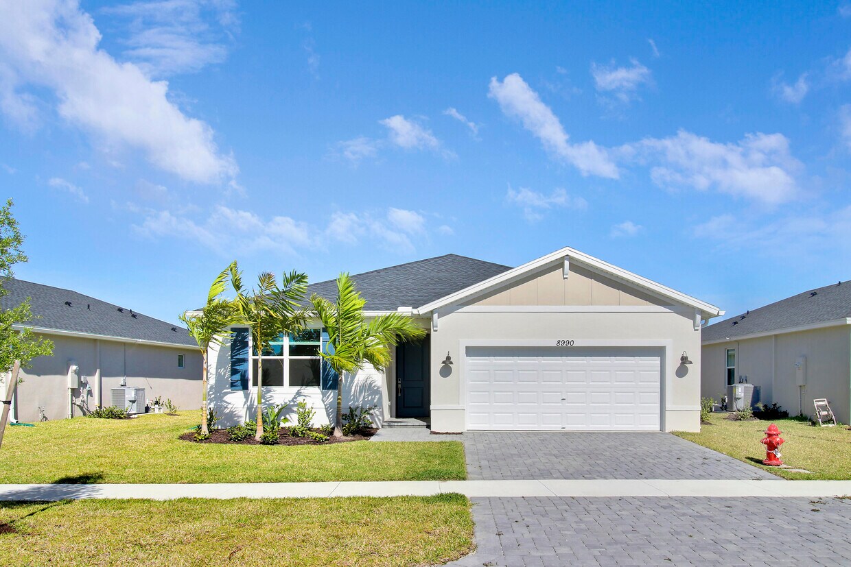 Primary Photo - 8990 Dahlia Cir