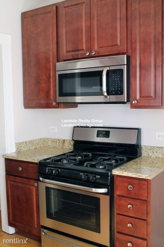 Building Photo - 2 br, 1 bath Apartment - 2251 W Eastwood Ave