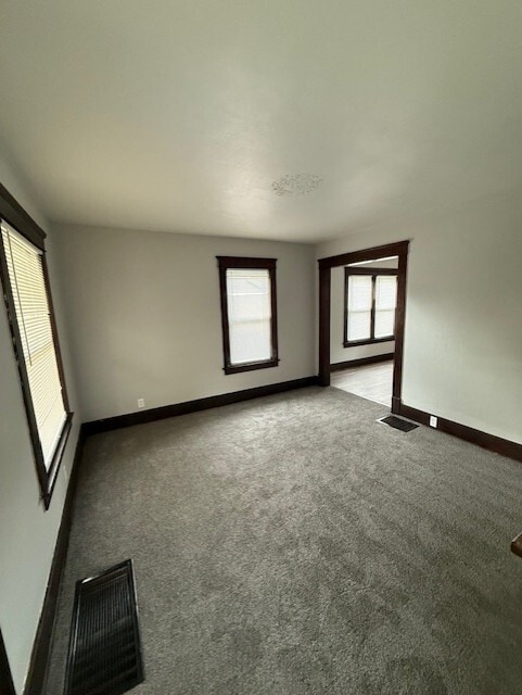 Foto del edificio - 437 Bonnie Brae Ave SE