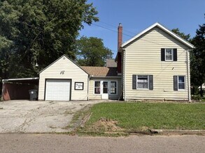 Building Photo - 754 Hayden Ave