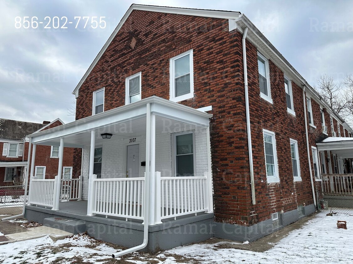 Primary Photo - Fully renovated 3 Bedroom house in FAIRVIEW