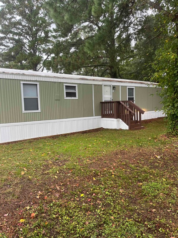 Primary Photo - 302 Cottonwood Ln