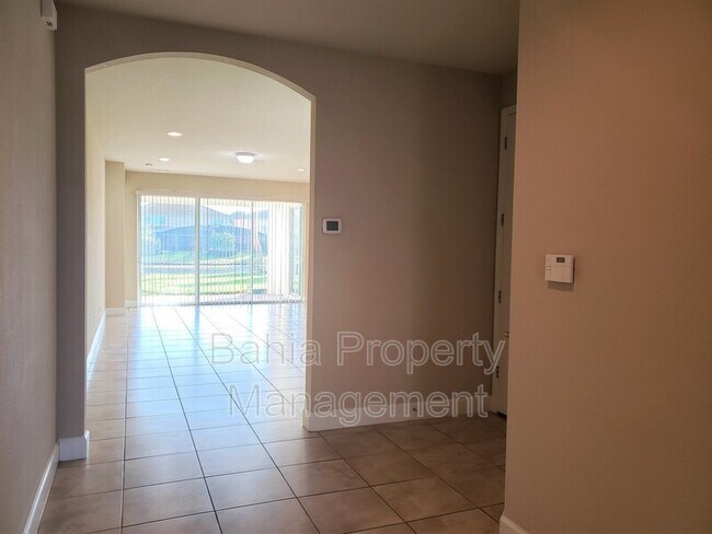 Building Photo - 11927 Xenia Ln