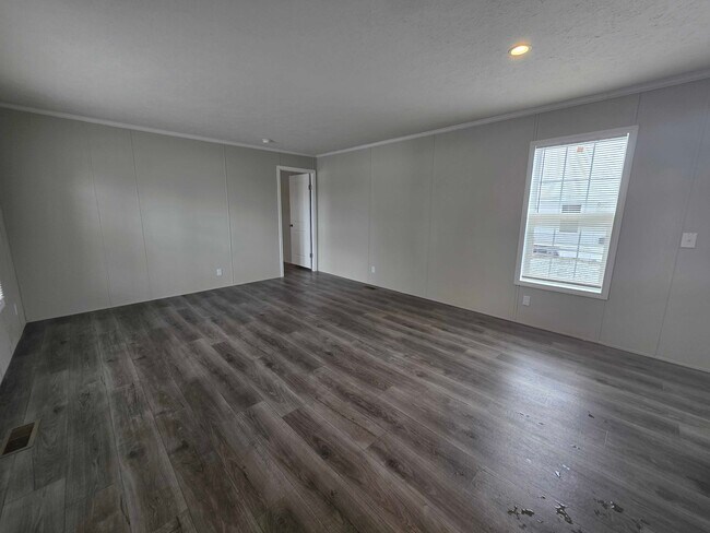 Foto del edificio - 4620 Hemlock Loop