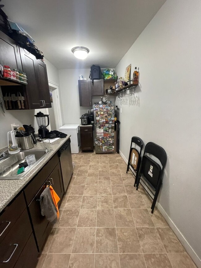 Photo - All New Split 2 Bed with Stainless Kitchen, New Floors Students Ok Laundry April 1 House