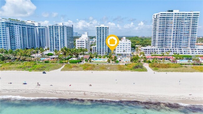 Foto del edificio - 2457 Collins Ave