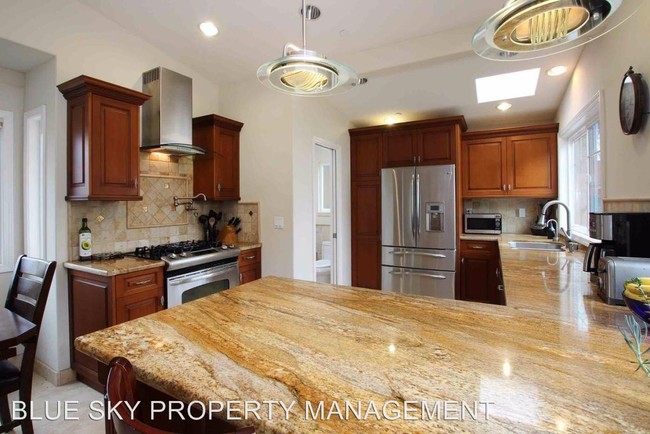Foto del edificio - 3 br, 4 bath House - 132 Swift Street