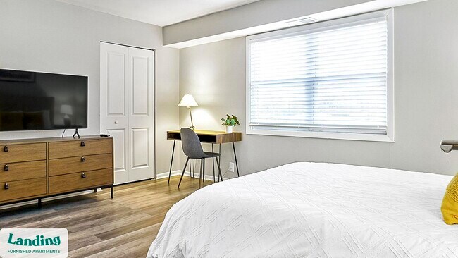 Foto del edificio - 4901 Whitton Pl