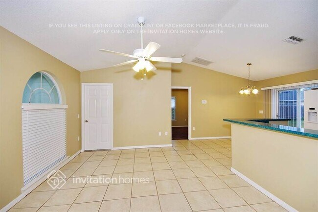Foto del edificio - 711 Hawk Ln